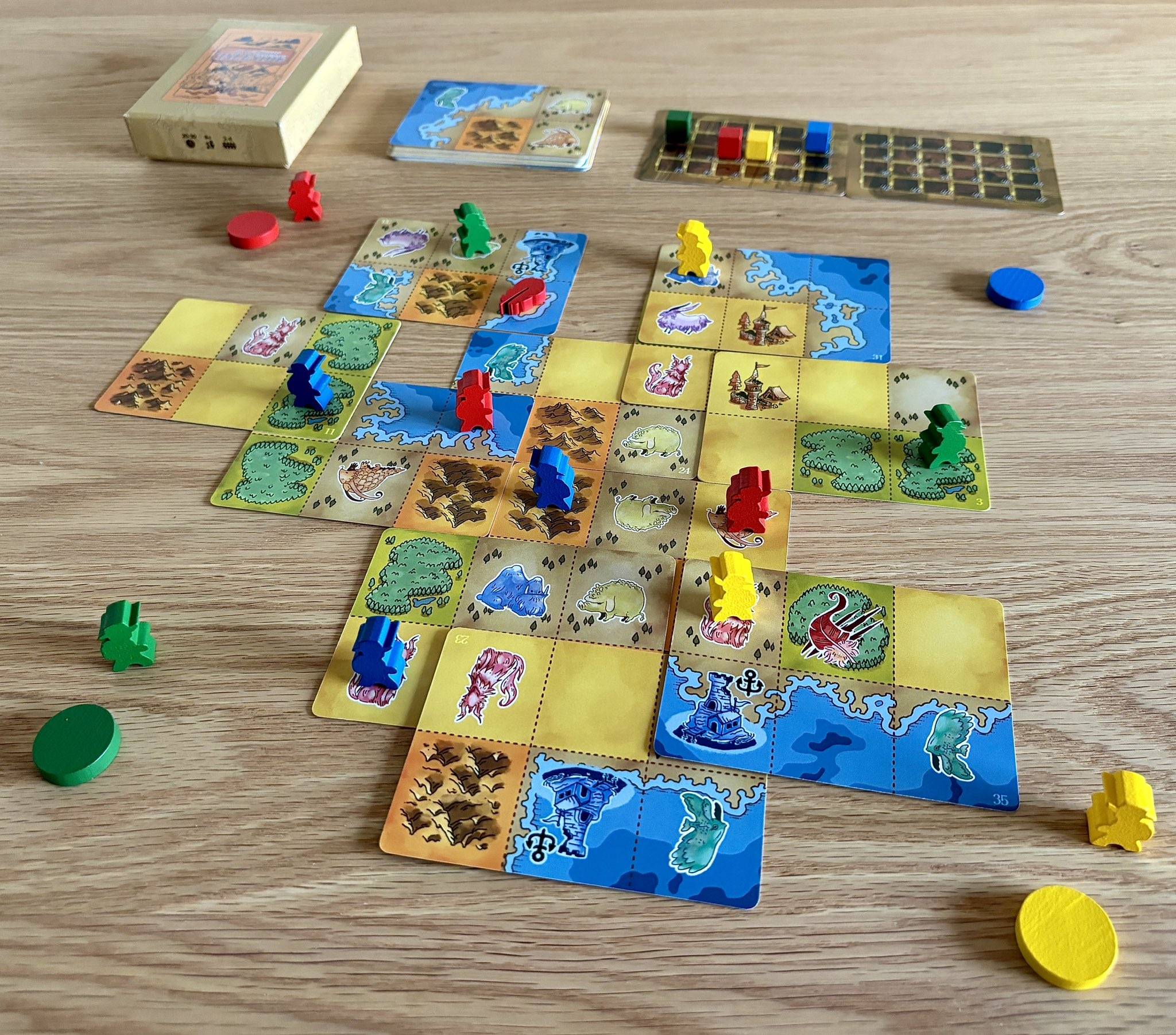 陣取り対戦カードゲーム！多くの領土を獲得し、未知なる地図を完成させよう！