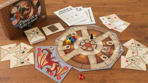 [ぐるぐる廻るドラゴンとオバケたち | Dragon Scary-go-round]