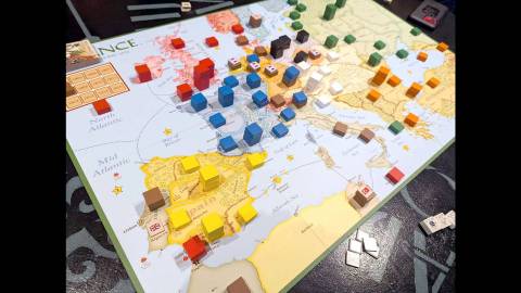 [積み木のウォーゲーム『アライアンス』]
